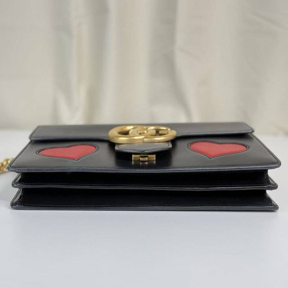 Gucci Black Leather Heart Marmont Shoulder Bag with Red Heart - Picture 5 of 10
